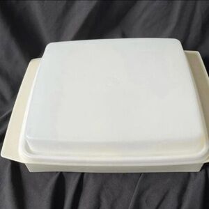 Vintage Tupperware Beige Egg Tray